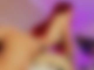 Live cam show with Hanna-Red - Ass Bouncing on Milfs Live
