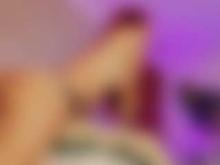 Live cam show with Hanna-Red - Big Ass on Stripli.com