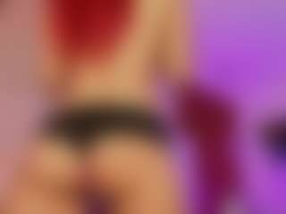 Live cam show with Hanna-Red - Red Hair on Free Soda