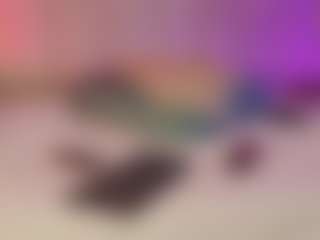 Live cam show with Hanna-Red - Ass Clapping on milfzrlive.com