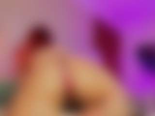 Live cam show with Hanna-Red - Bikini on mypornchat.com