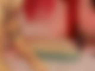 Live cam show with Hanna-Red - Skinny on boobsie.com