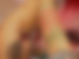 Live cam show with Hanna-Red - Ass Bouncing on milfzrlive.com