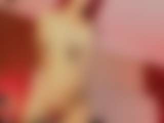 Live cam show with Hanna-Red - Blowjob on Camsoda
