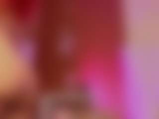 Hanna-Red's Live Sex Cam Show