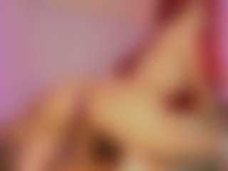 Hanna-Red's Live Sex Cam Show