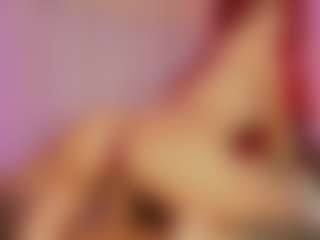 Hanna-Red's Live Sex Cam Show