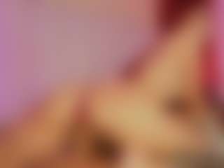 Hanna-Red's Live Sex Cam Show