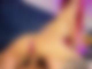 Hanna-Red's Live Sex Cam Show