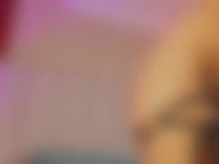 Hanna-Red's Live Sex Cam Show