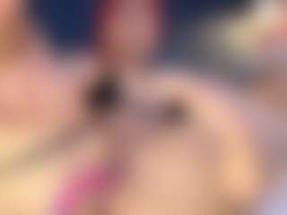 Hanna-Red's Live Sex Cam Show