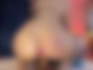 Hanna-Red's Live Sex Cam Show