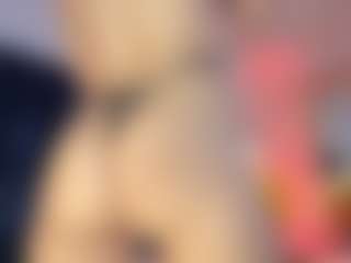 Hanna-Red's Live Sex Cam Show