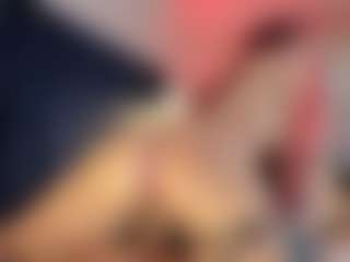 Hanna-Red's Live Sex Cam Show
