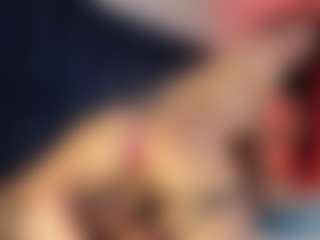 Hanna-Red's Live Sex Cam Show