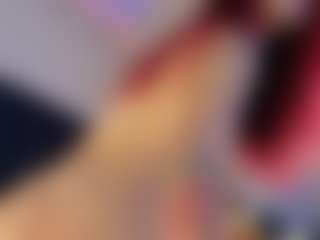 Hanna-Red's Live Sex Cam Show