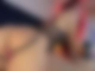 Hanna-Red's Live Sex Cam Show