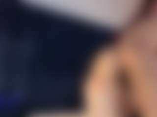 Hanna-Red's Live Sex Cam Show