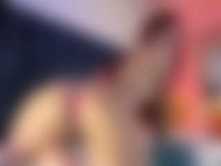 Hanna-Red's Live Sex Cam Show