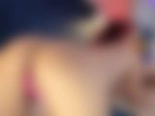 Hanna-Red's Live Sex Cam Show