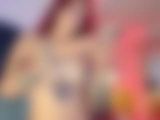 Live cam show with Hanna-Red - Petite on CamClone | colombia