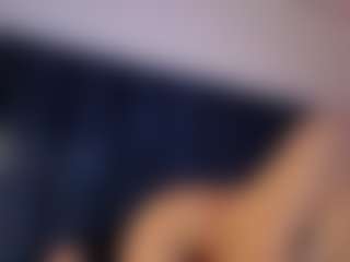 Live cam show with Hanna-Red - Cute on Hubzter Live