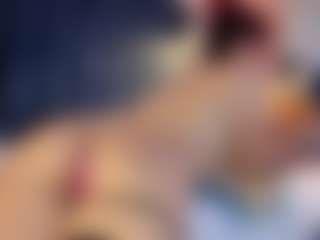 Hanna-Red's Live Sex Cam Show