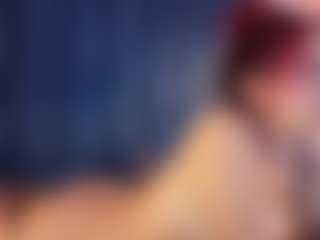 Live cam show with Hanna-Red - Squirt on CSO-WL