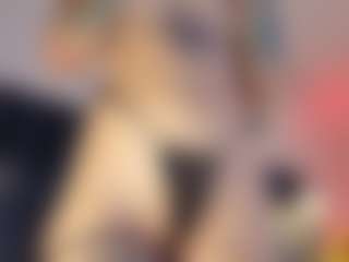 Live cam show with Hanna-Red - Fuck on Soda Cam