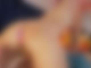 Live cam show with Hanna-Red - Red Hair Teen (18+) on Nude Chat * 1 On 1 Webcam Sex * Live Cam Show