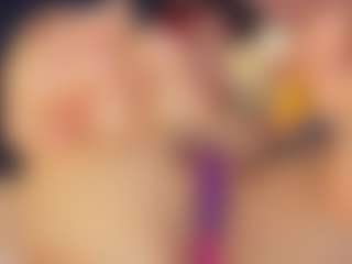Hanna-Red's Live Sex Cam Show