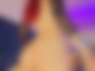 Hanna-Red's Live Sex Cam Show