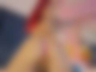 Hanna-Red's Live Sex Cam Show