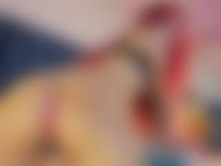 Hanna-Red's Live Sex Cam Show