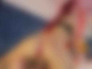 Hanna-Red's Live Sex Cam Show