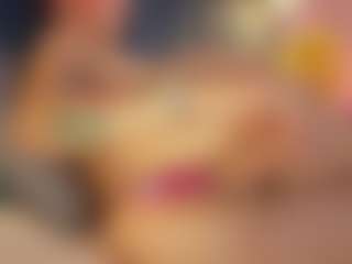 Live cam show with Hanna-Red - Cum on boobsie.com