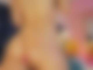 Live cam show with Hanna-Red - Small Tits Young Adult on xxxlivecams.org