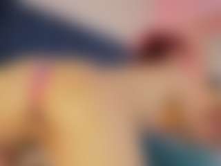 Live cam show with Hanna-Red - Asshole Red Hair on luckytryst.com