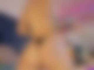 Hanna-Red's Live Sex Cam Show