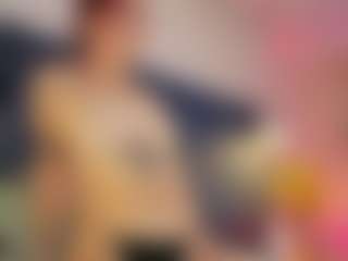 Live cam show with Hanna-Red - Athletic Small Tits on Sweet Sext