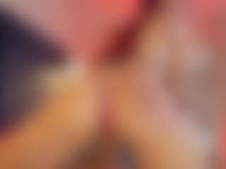 Hanna-Red's Live Sex Cam Show