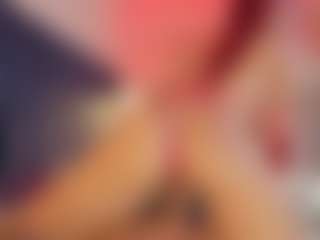 Hanna-Red's Live Sex Cam Show