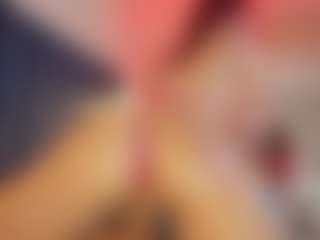 Hanna-Red's Live Sex Cam Show