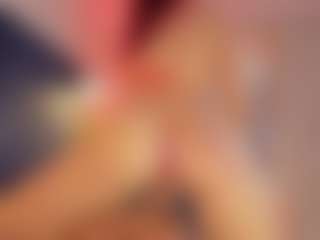 Hanna-Red's Live Sex Cam Show
