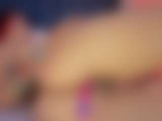 Hanna-Red's Live Sex Cam Show