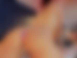 Hanna-Red's Live Sex Cam Show