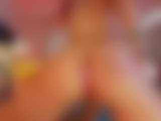 Hanna-Red's Live Sex Cam Show