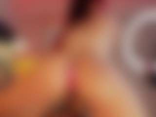 Hanna-Red's Live Sex Cam Show