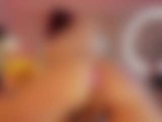 Live cam show with Hanna-Red - Skinny Teen (18+) on Cam Slut