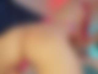 Hanna-Red's Live Sex Cam Show